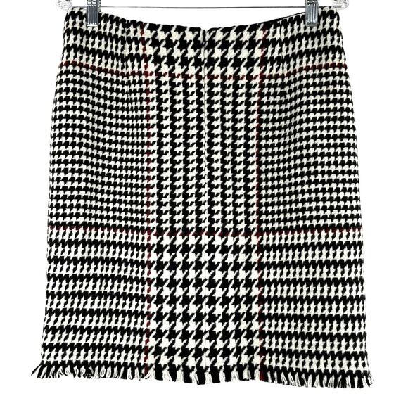 Akris Punto NWT Houndstooth Black White Red Wool Blend Fringe Mini Skirt Size 8 - Picture 4 of 12